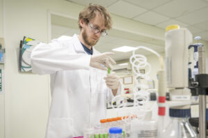 analysing all year round technician